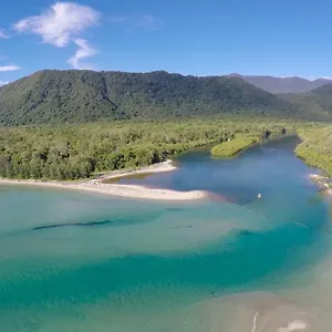 Noah Creek Eco Huts Lodge Cape Tribulation